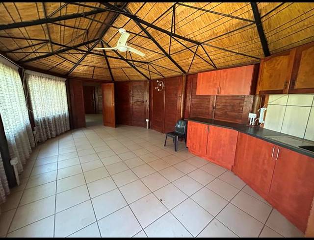 1 BEDROOM PROPERTY TO RENT IN THE REEDS